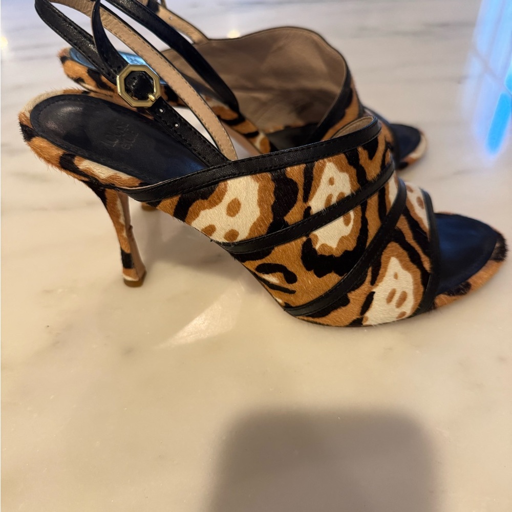 Louise et Cie Leopard Print Slingback Heels - Picture 2 of 5